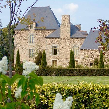Gite Le Logis - Manoir Le Plessix Madeuc Corseul Luaran gambar